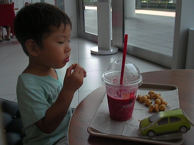 f0038407_1525557.jpg