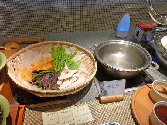 カフェレストランフォンテーヌの朝食：2011年夏沖縄旅行その34_f0054556_1955254.jpg