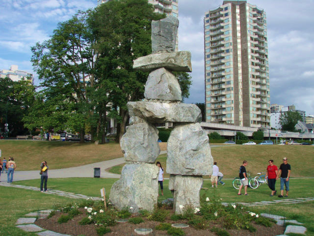 Inukshuk_d0249380_0402745.jpg