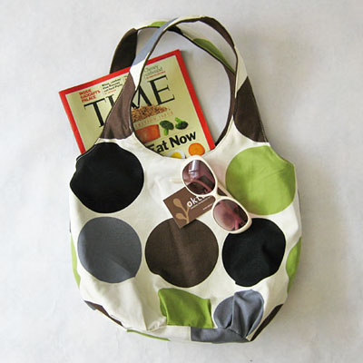 Tote with big dots_d0011990_559845.jpg