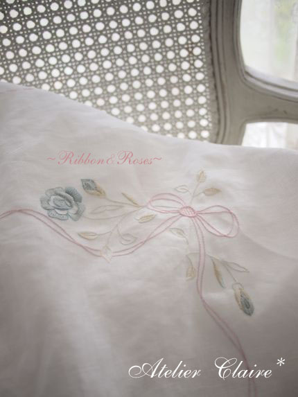 Ribbon&rosesのテーブルクロス_a0157409_7113849.jpg