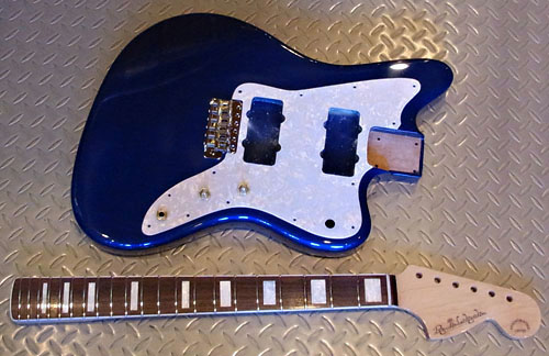 「Aqua Blue MetallicのPsychomaster」の塗装が完了〜!_e0053731_19174032.jpg