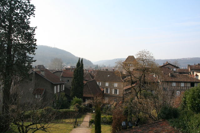 市場の町、Figeac(フィジャック)!?_f0127349_20115713.jpg