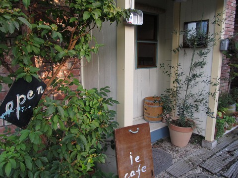 e0202031_2142050.jpg