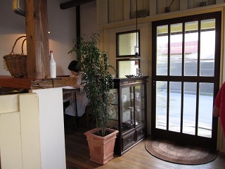 e0202031_2147465.jpg