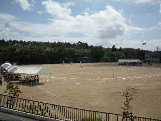 こんなに違う、田舎と都会の運動会_a0211886_1014498.jpg