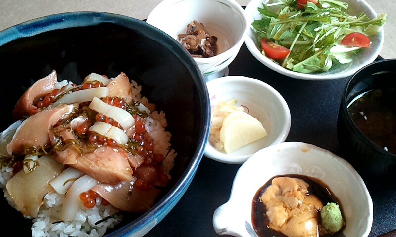 海宝丼 黒潮ダイニング伊勢 花 三重県伊勢市 日常ごはん帳 In Tokyo 武蔵野 海宝丼 黒潮ダイニング伊勢 花 三重県伊勢市 日常ごはん帳 In Tokyo 武蔵野