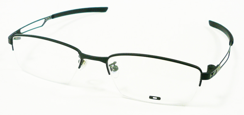 OAKLEY 2011\'秋のオプサルミックフレーム新作・HALFTRACK(ハーフトラック)入荷!_c0003493_1017526.jpg
