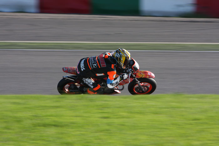 鈴鹿MiniMoto4時間耐久ロードレース　２０１１’_e0077010_21272461.jpg