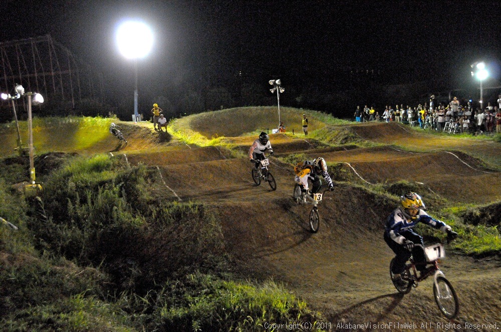 11\"JOSF JAPAN Open Night Race　VOL2：BMXエキスパート決勝　動画有り_b0065730_328256.jpg