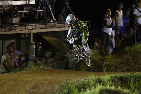 2011 JOSF Japan Open Night Race #01 BMXエリート決勝_b0136231_1431981.jpg