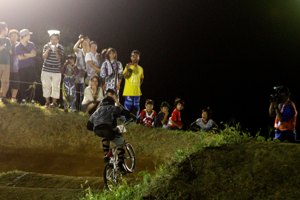 2011 JOSF Japan Open Night Race #01 BMXエリート決勝_b0136231_145712.jpg