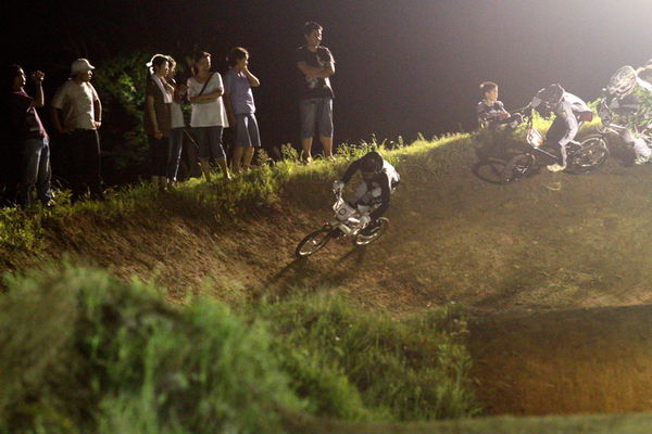 2011 JOSF Japan Open Night Race #01 BMXエリート決勝_b0136231_1462913.jpg