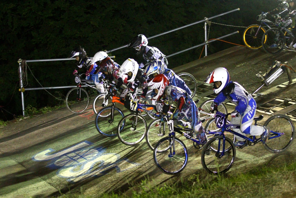 2011 JOSF Japan Open Night Race #08 ミルキー6アンダー決勝_b0136231_2004550.jpg