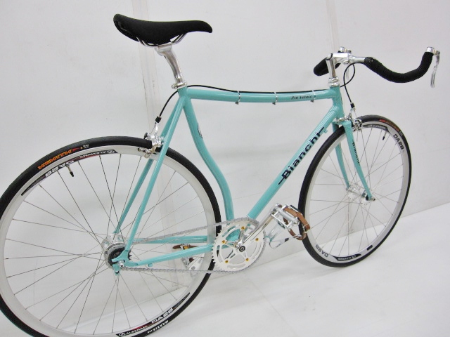 Bianchi ビアンキ Pista Funny 限定生産モデル_e0188759_10294979.jpg