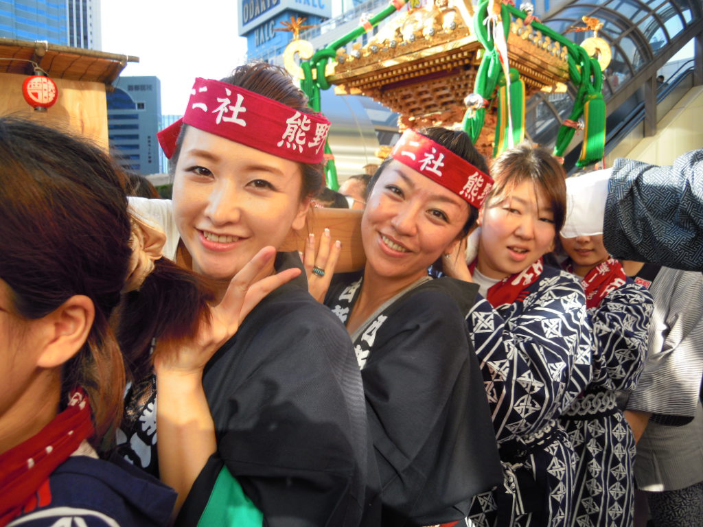 新宿十二社神社　熊野大祭_c0198263_1202633.jpg