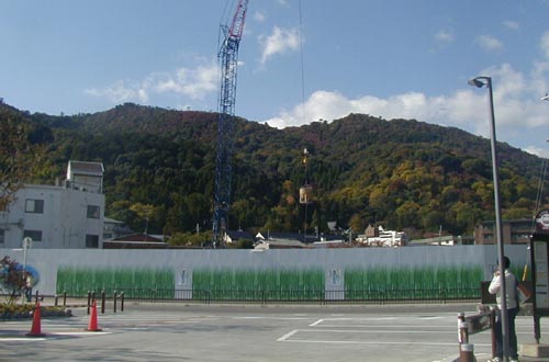 ●嵐山駅前の変化、その145(ホテル、売店、脇道)_d0053294_1431628.jpg