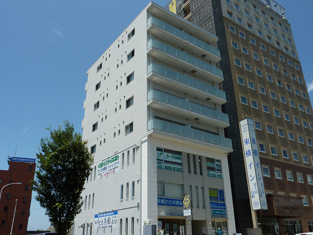 日商三島ビル_e0238112_1320061.jpg