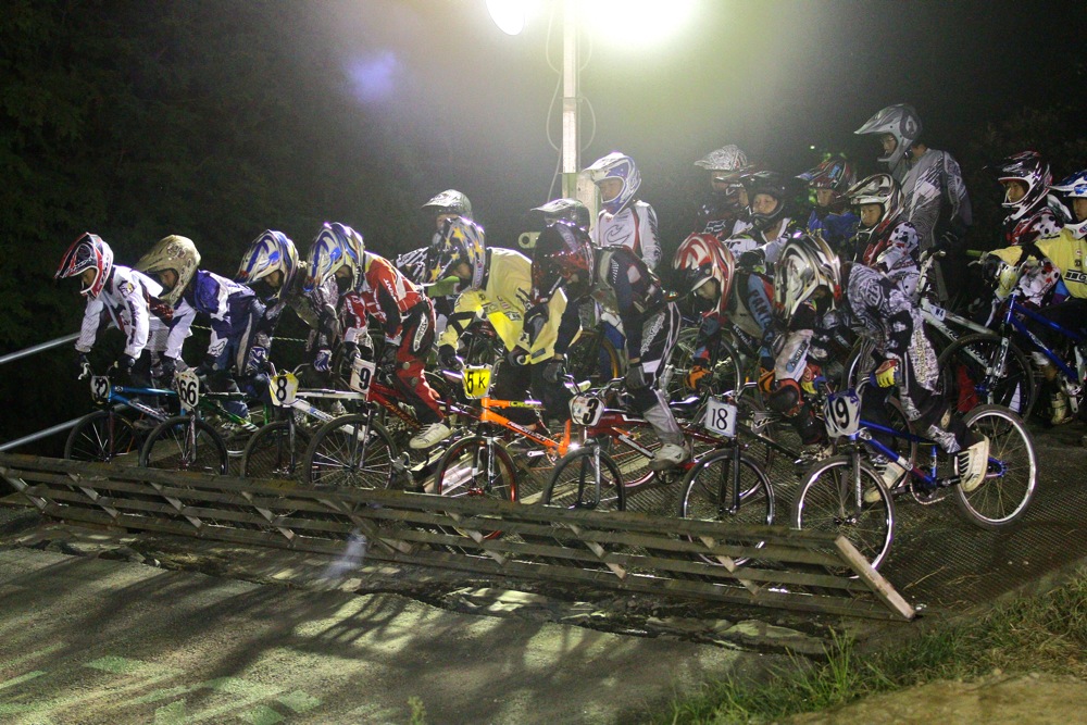 2011 JOSF Japan Open Night Race #11 ミルキー9決勝_b0136231_6294190.jpg