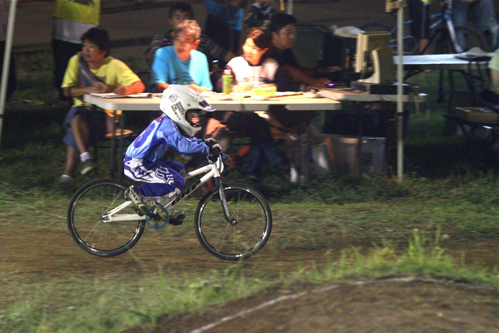 2011 JOSF Japan Open Night Race #10 ミルキー8決勝_b0136231_671917.jpg