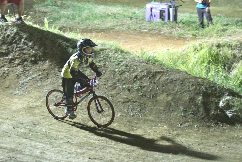 2011 JOSF Japan Open Night Race #10 ミルキー8決勝_b0136231_683334.jpg