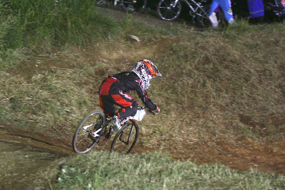 2011 JOSF Japan Open Night Race #10 ミルキー8決勝_b0136231_685138.jpg