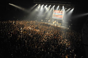 ワンマン\"秋の楽園\"ツアー　2日目！2011.9.17（土）大阪 Zepp Osaka_e0156837_18413833.jpg