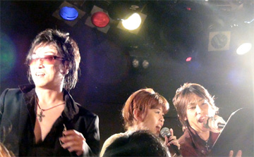 Z旗・五條真由美・谷本貴義ライブ!!_e0146373_9224281.jpg
