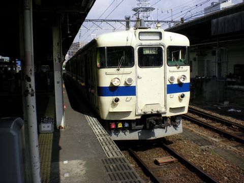 盛夏に深緑の山を走る１ （豊肥本線）_b0005281_1728873.jpg