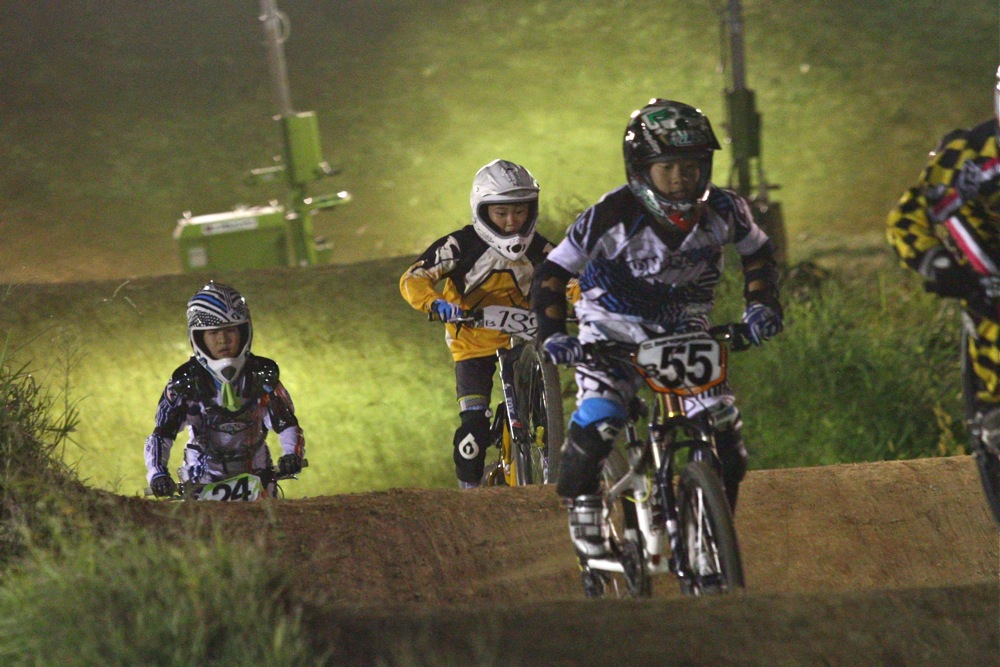 2011 JOSF Japan Open Night Race #16 MTBキッズ決勝_b0136231_17501291.jpg