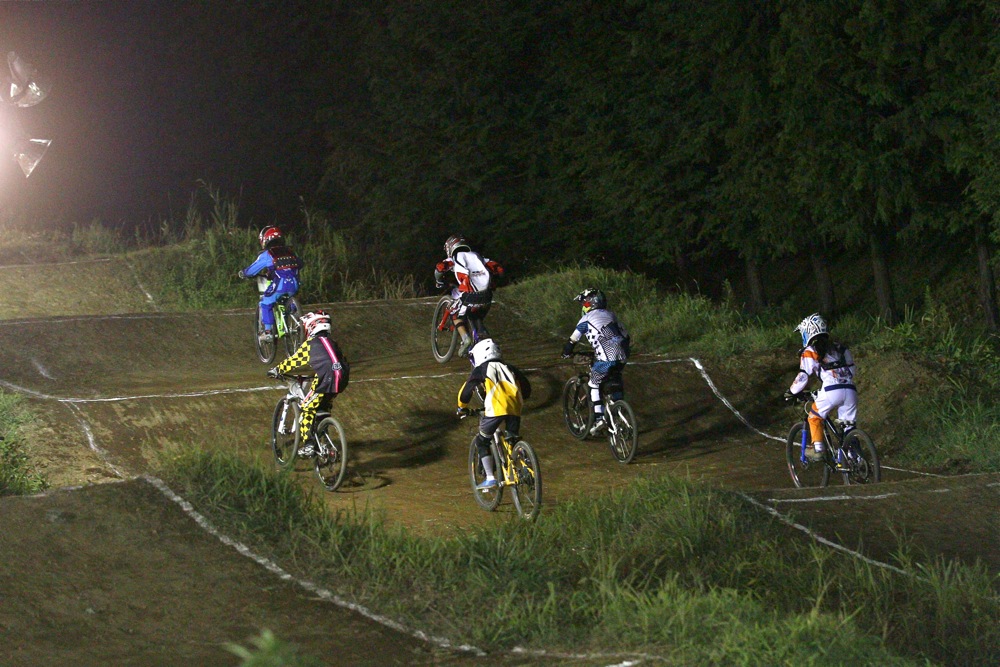 2011 JOSF Japan Open Night Race #16 MTBキッズ決勝_b0136231_17502538.jpg