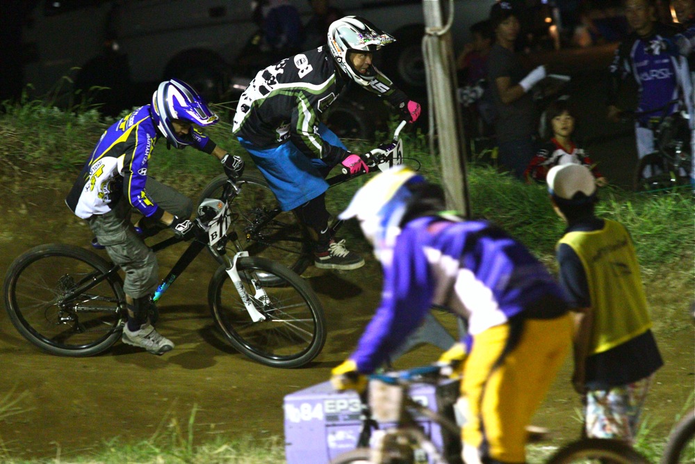 2011 JOSF Japan Open Night Race #18 MTB30オーバー決勝_b0136231_1847084.jpg