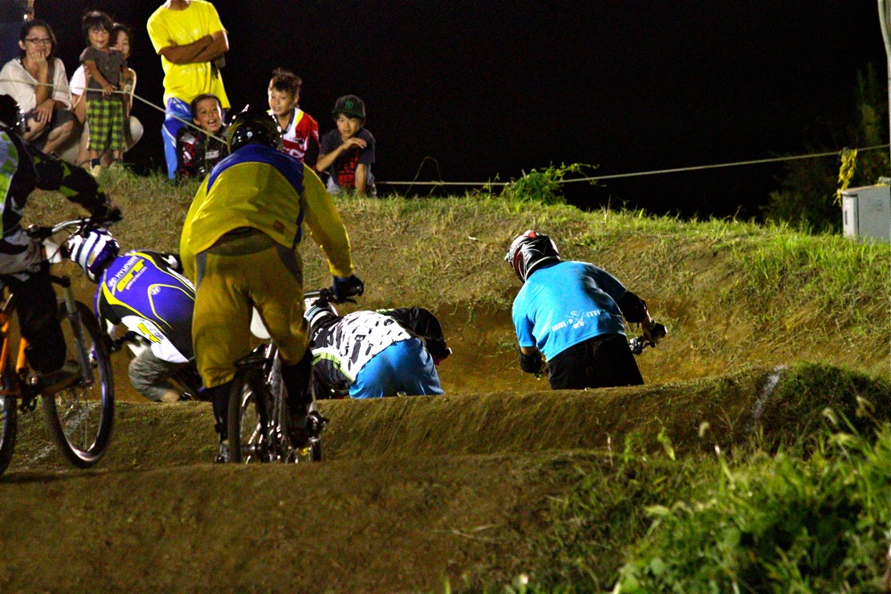 2011 JOSF Japan Open Night Race #18 MTB30オーバー決勝_b0136231_18482989.jpg