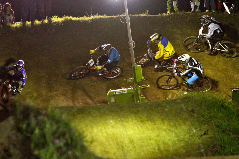 2011 JOSF Japan Open Night Race #18 MTB30オーバー決勝_b0136231_18493553.jpg