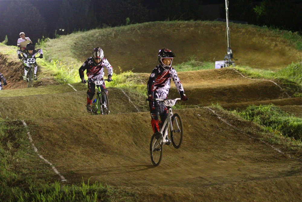 2011 JOSF Japan Open Night Race #19 ジュニア準決勝_b0136231_2122383.jpg