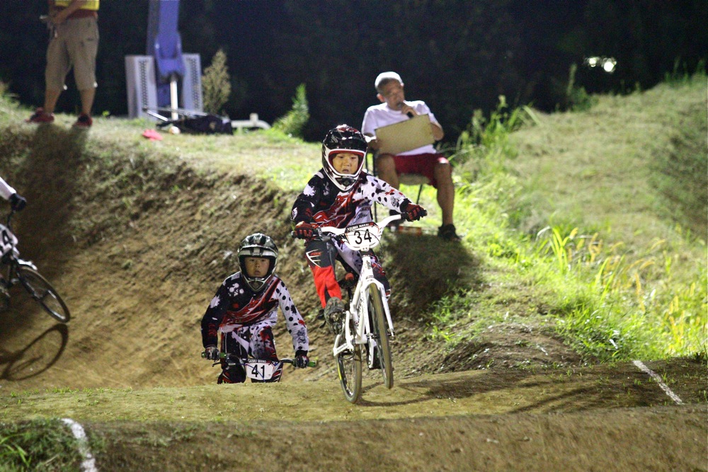 2011 JOSF Japan Open Night Race #19 ジュニア準決勝_b0136231_212288.jpg