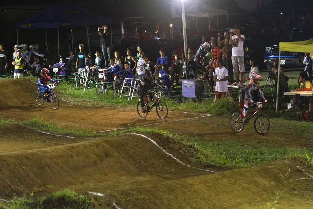 2011 JOSF Japan Open Night Race #19 ジュニア準決勝_b0136231_2131141.jpg
