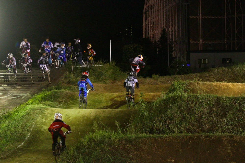 2011 JOSF Japan Open Night Race #19 ジュニア準決勝_b0136231_2141022.jpg