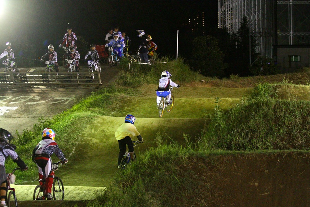 2011 JOSF Japan Open Night Race #19 ジュニア準決勝_b0136231_2141657.jpg