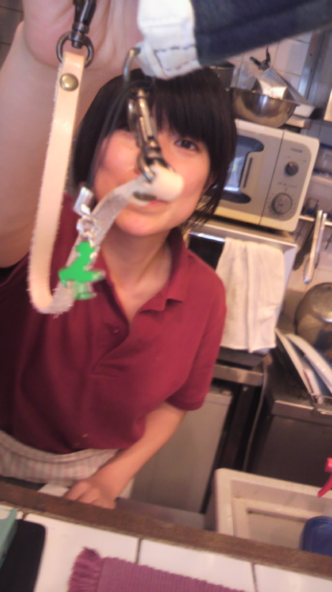 スタッフ紹介_a0075684_04889.jpg