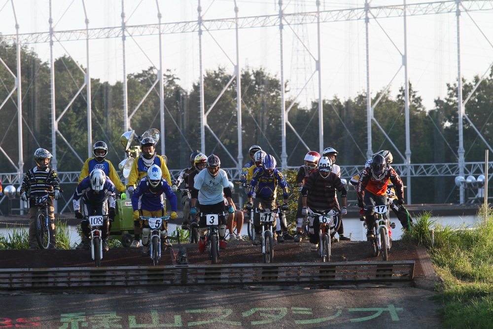 2011 JOSF Japan Open Night Race #23 予選モトその2_b0136231_0153467.jpg
