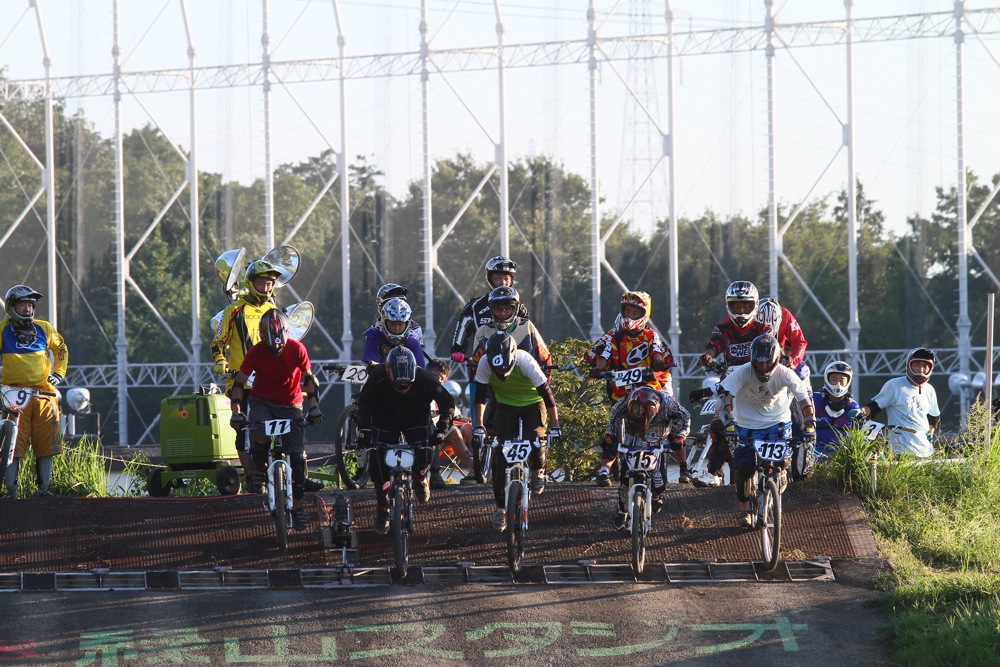2011 JOSF Japan Open Night Race #23 予選モトその2_b0136231_0162427.jpg