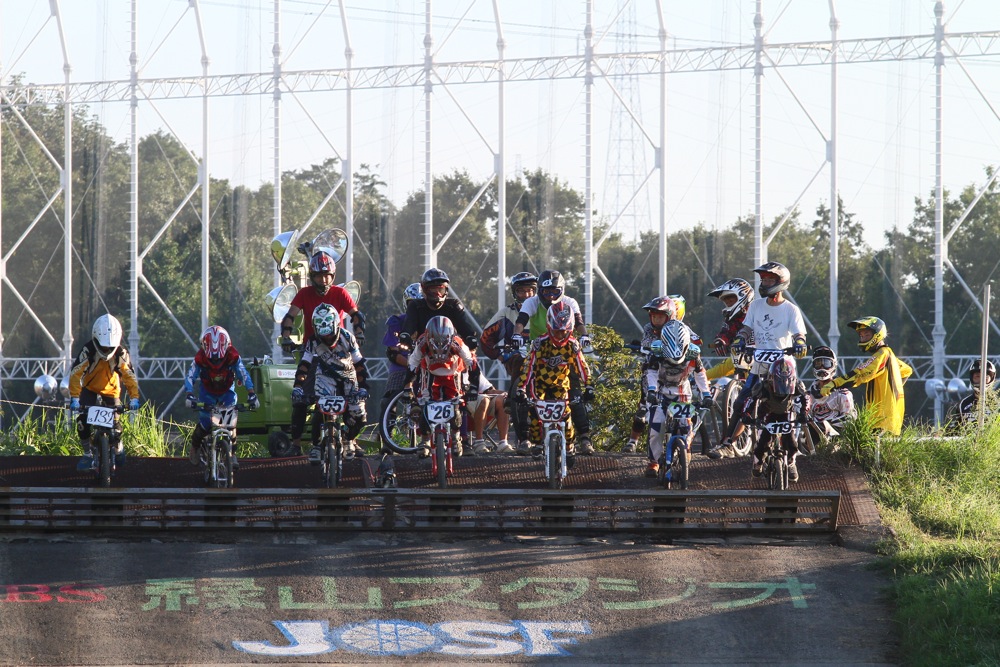 2011 JOSF Japan Open Night Race #23 予選モトその2_b0136231_0165499.jpg
