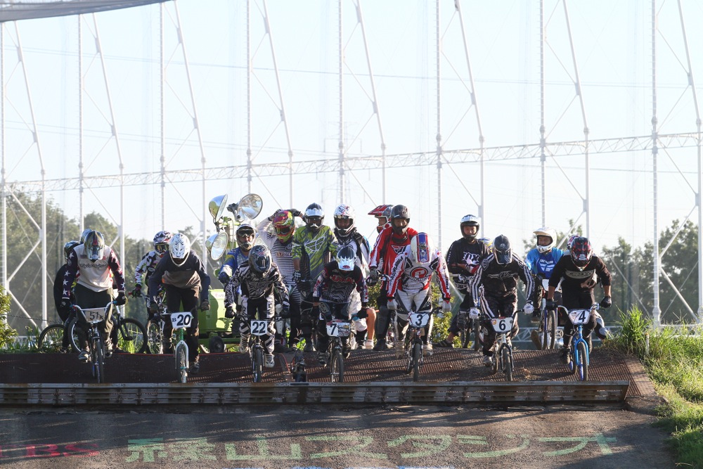 2011 JOSF Japan Open Night Race #23 予選モトその2_b0136231_0182188.jpg