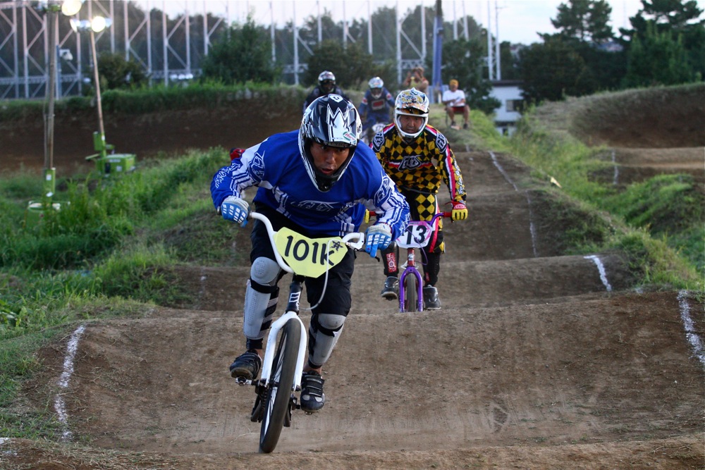 2011 JOSF Japan Open Night Race #24 予選モトその3_b0136231_0553328.jpg