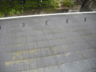 屋根塗装前　　高圧洗浄_f0031037_2128286.jpg