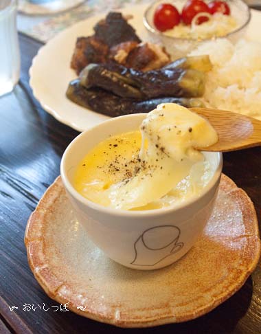 ワイワイおうち女子会 シチューのルウでチーズ茶碗蒸し おいしっぽ Oishippo の か和いい 食卓