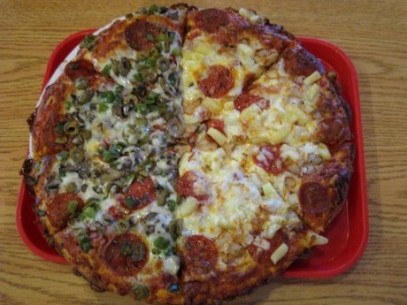 Mama Mia\'s Pizza, Mackinaw City_a0123450_14145221.jpg