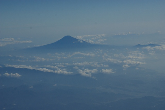 富士山と駿河湾・・・・・・(1/2)_d0181492_8343950.jpg