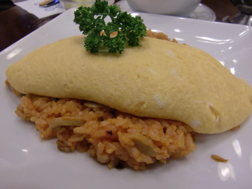 たいめいけん タンポポオムライス 美味しいけれど高いのよぉ Pafe Cafe Sanpo たいめいけん タンポポオムライス 美味しいけれど高いのよぉ Pafe Cafe Sanpo